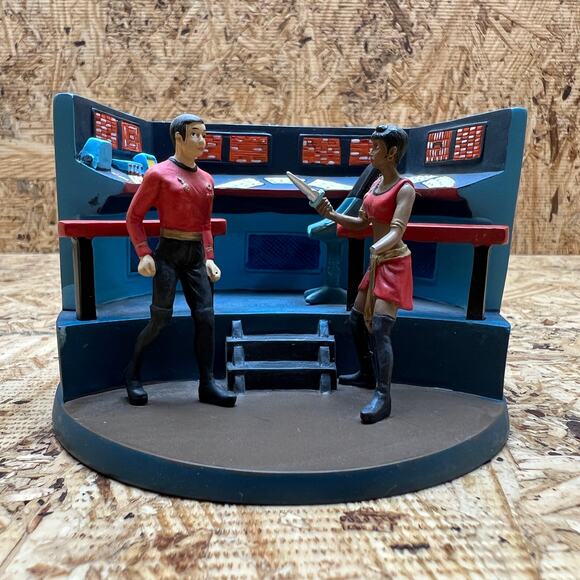 Hawthorne Village 2010 Diorama Star Trek Mirror-Mirror - Picture 2 of 8
